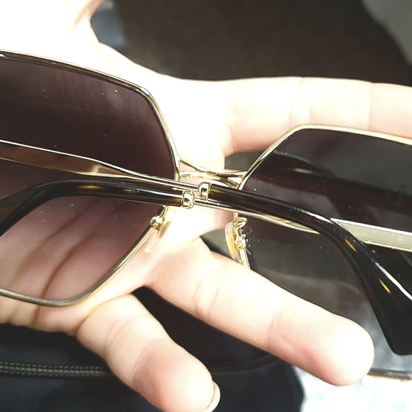 Gucci sunglasses - Picture 2 of 5